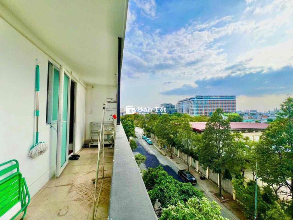 Căn Hộ Cách Văn Lang 10 Bước, Ban Công Full Nội Thất Tách Bếp