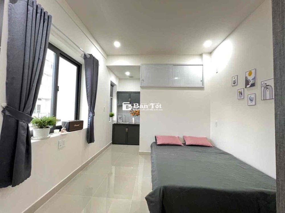 Căn Hộ Ban Công 35m2 Thang Máy Hầm Xe Ngay Ngã Tư Bảy Hiền Tân Bình