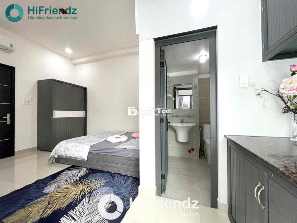 Căn Hộ Ban Công 35m2 Thang Máy Hầm Xe Ngay Ngã Tư Bảy Hiền Tân Bình