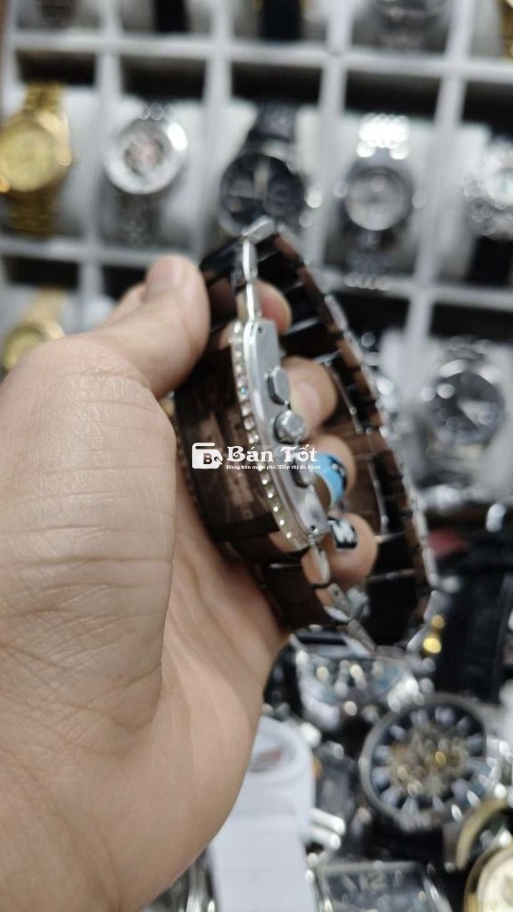 Đồng hồ tank đá ceramic