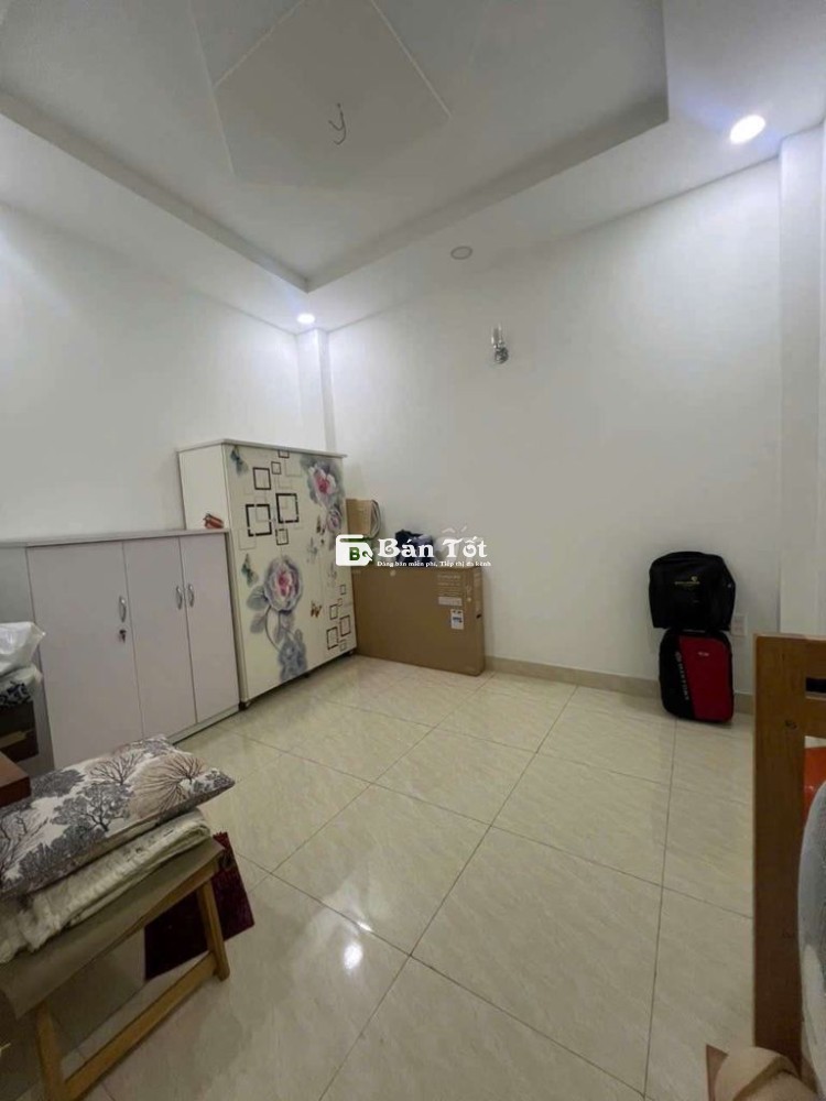 3 tầng BTCT, 6x12m Âu Cơ, Quận 11. Tâng nội thất