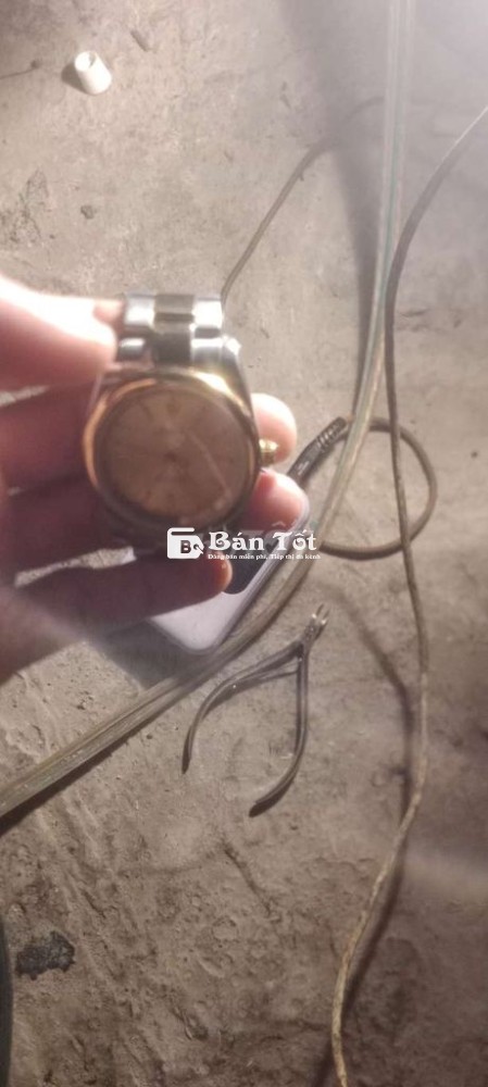 Cần bán đồng hồ