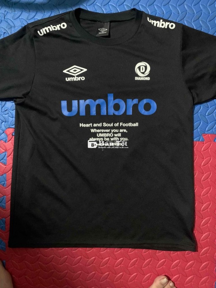 bán áo hiệu umbro chính hãng size m