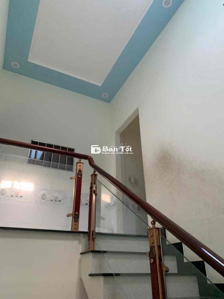 cần bán căn nhà 1 trệt 1 lầu nhà nguyên can tại kdc vietsing