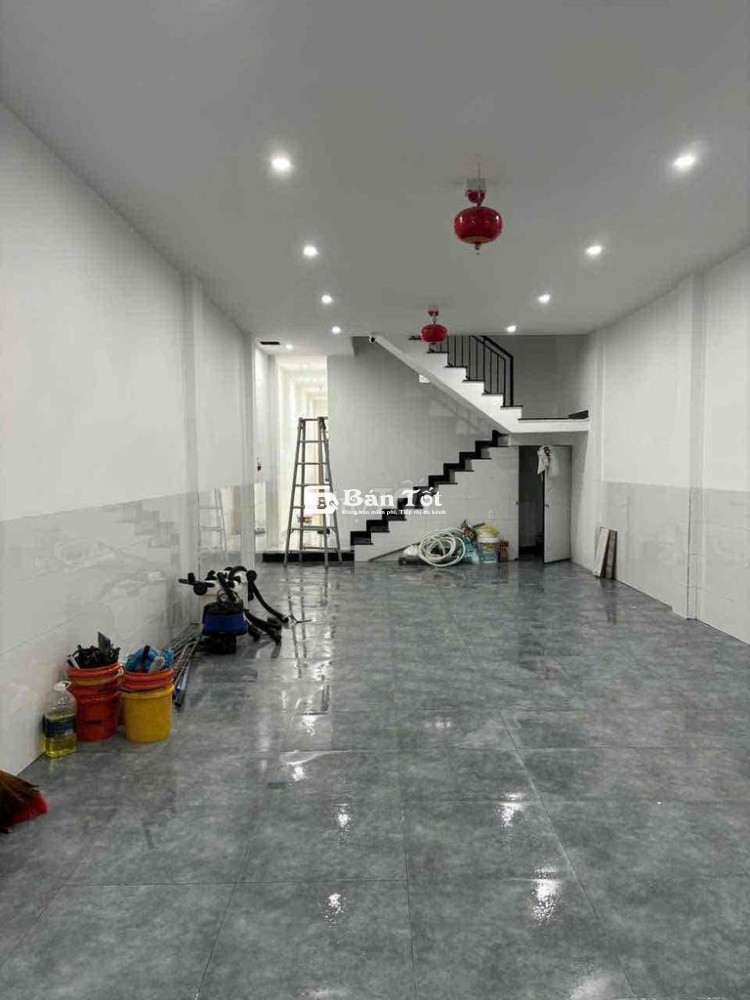 Cho thuê căn hộ mới, full nội thất gần vincom, sát cầu rồng