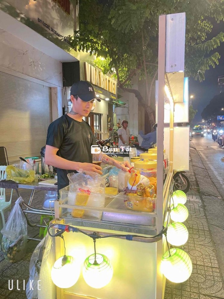 TUYỂN NHÂN VIÊN BÁN TRÀ TAKEAWAY