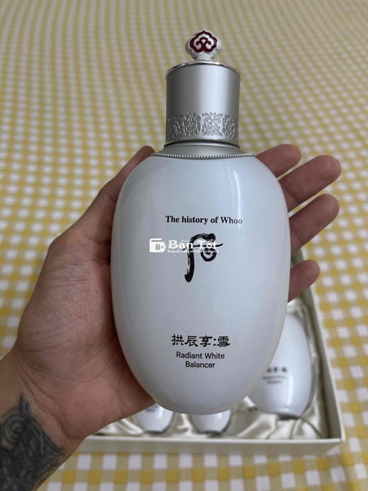 nước hoa hồng Whoo