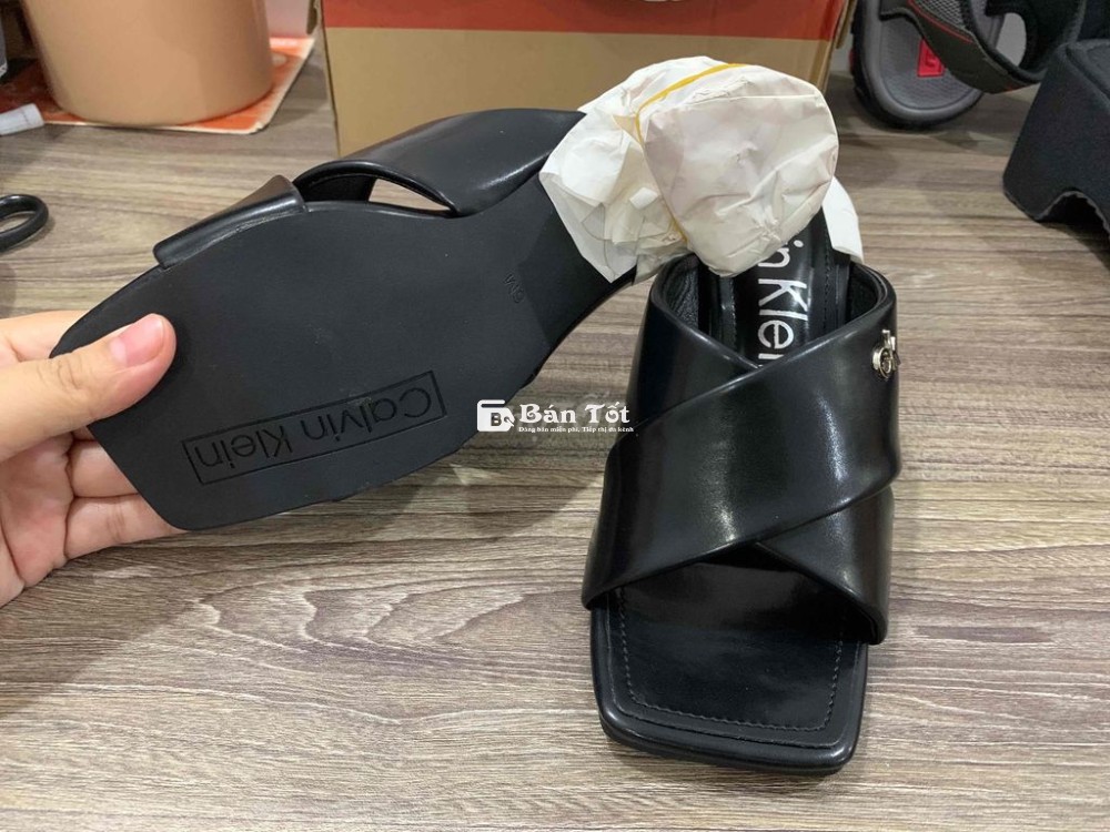 E Pass Guốc Cao 7p hãng CK size 36