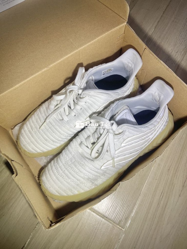 Giày Adidas Phản Quang Size 42.5 - Siêu Cấp