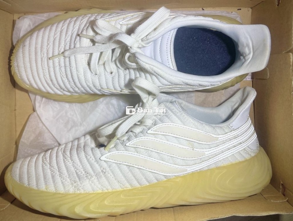 Giày Adidas Phản Quang Size 42.5 - Siêu Cấp