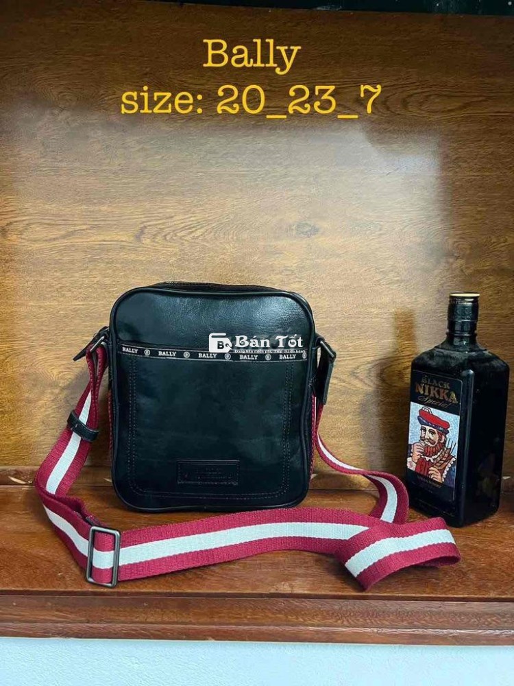 Đeo Chéo BALLY Size 20x23x7 🍒 Chéo Nam Nhỏ Gọn Cinh Cinh  