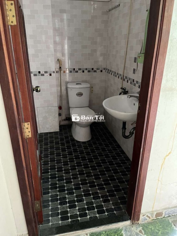 CHO THUÊ PHÒNG TRỌ - NGAY MẶT TIỀN TÂN KỲ TÂN QUÝ – GIÁ 3 TRIỆU/THÁNG