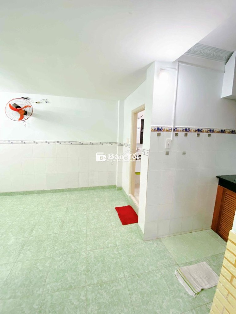Phòng có bếp nấu ăn giờ tự do hoàng văn thụ