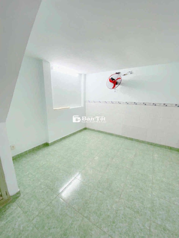 Phòng có bếp nấu ăn giờ tự do hoàng văn thụ