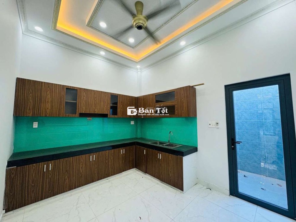 NHÀ 2 TẦNG CÁCH CỔNG KHU CÔNG NGHIỆP CẦU TRÀM CHỈ 500M
