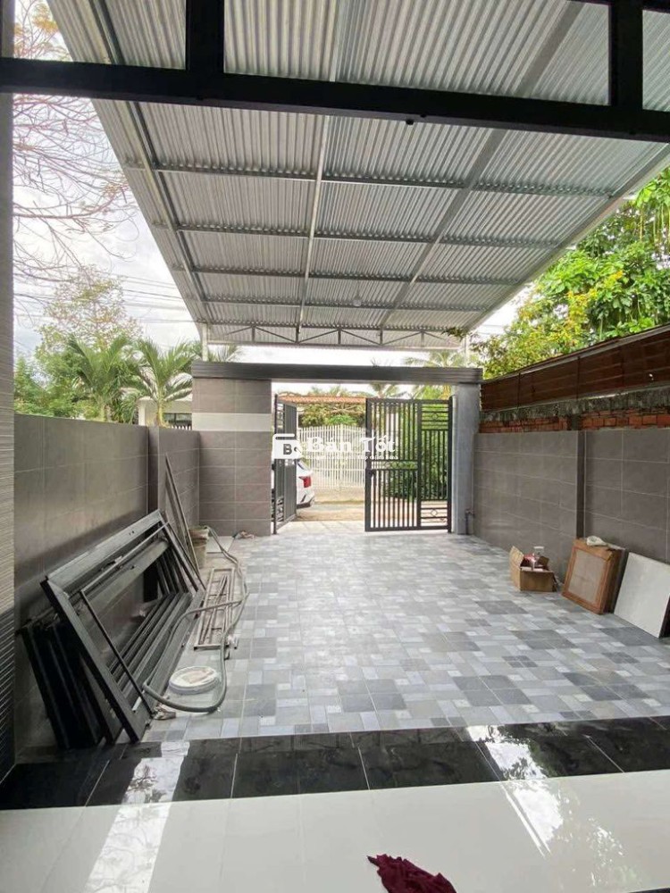 Nhà hẻm 41 trần phú, đường nhựa, 3 phòng ngũ, 1 tỷ 490 triệu