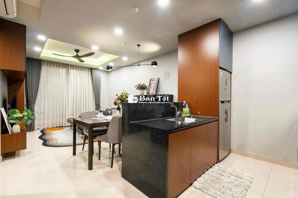 Cho Thuê Căn Hộ 2PN The Tresor Quận 4
