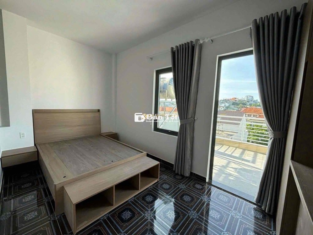 NHÀ KQH NGÔ QUYỀN 125M2 VUÔNG VỨC 4 TẦNG HOÀN CÔNG CÁCH CHỢ ĐL 2KM
