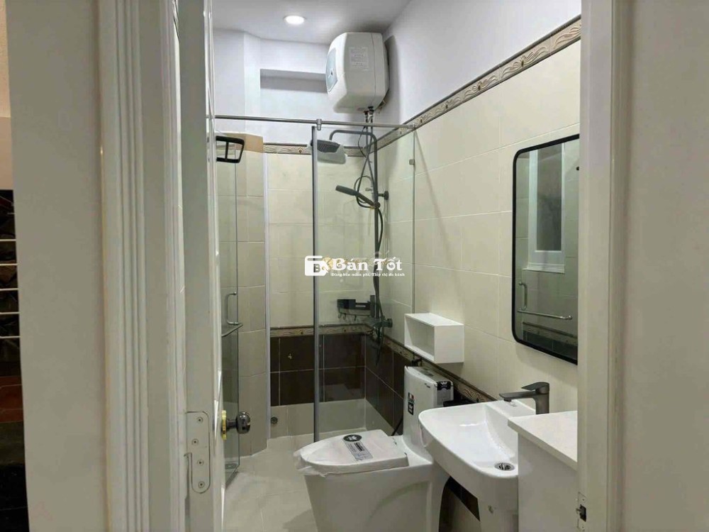 NHÀ KQH NGÔ QUYỀN 125M2 VUÔNG VỨC 4 TẦNG HOÀN CÔNG CÁCH CHỢ ĐL 2KM