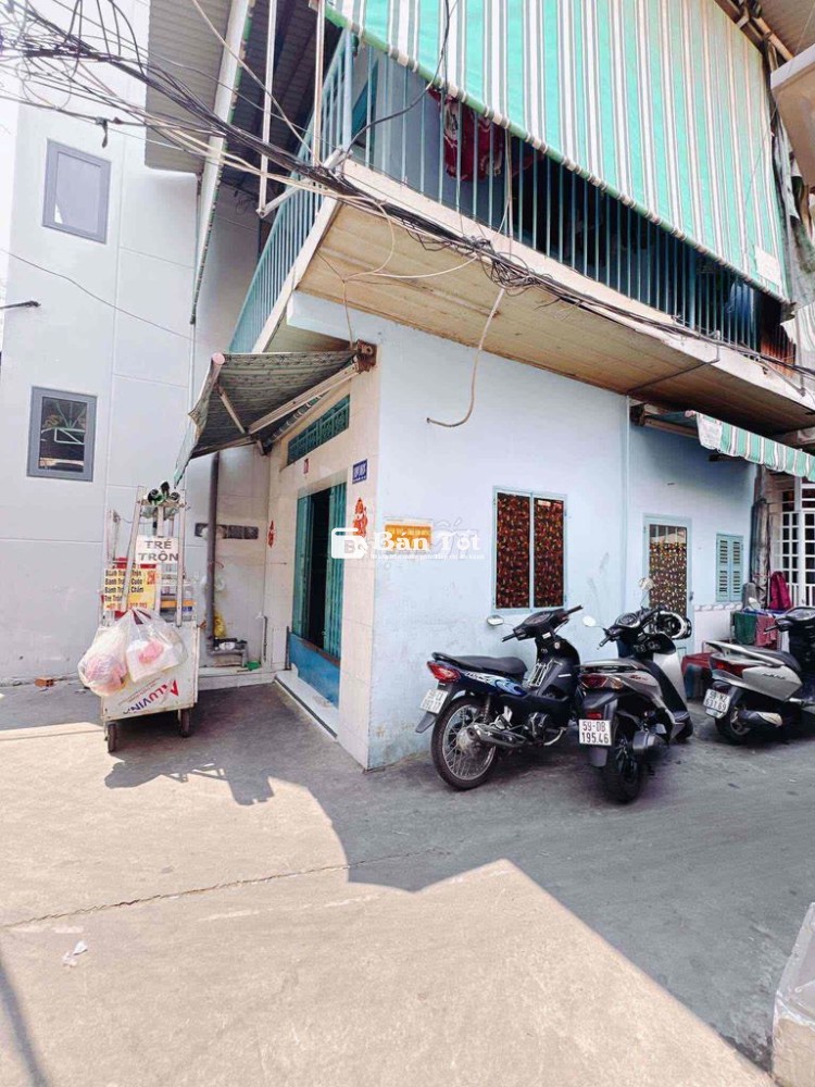 BÁN NHÀ HẺM XE HƠI HOÀNG DIỆU