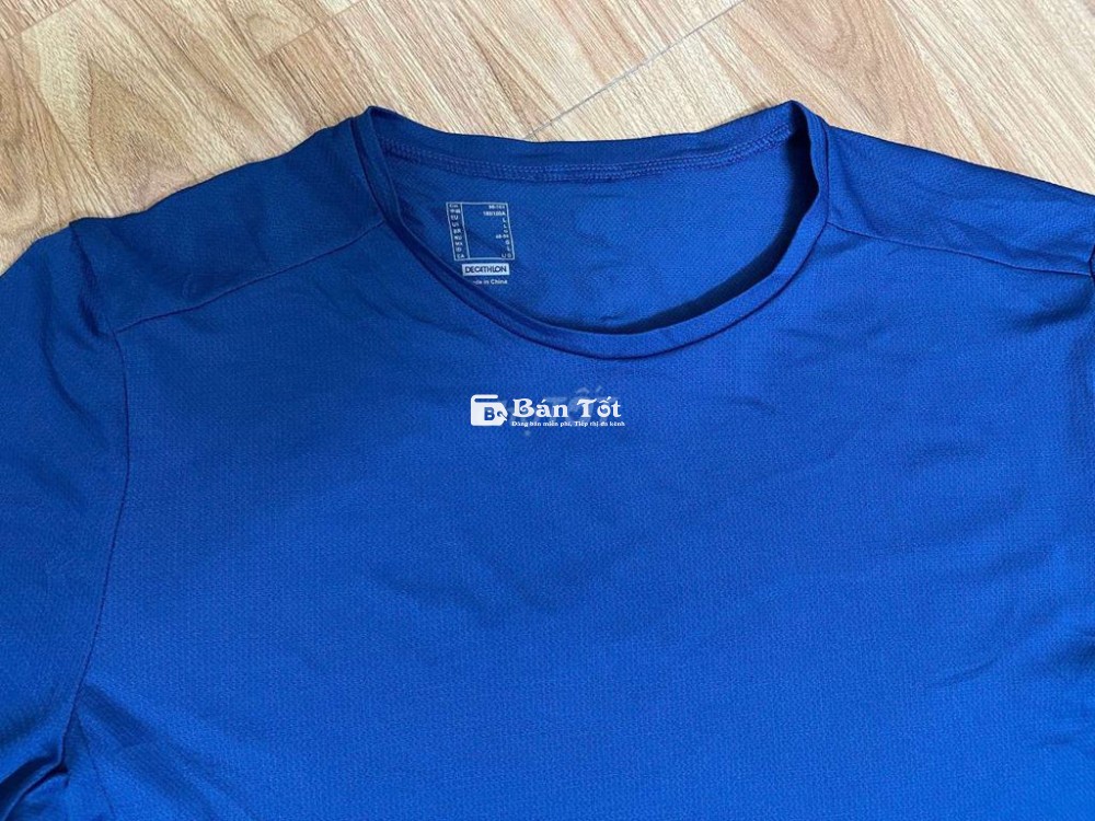 Áo tthao Decathlon size L