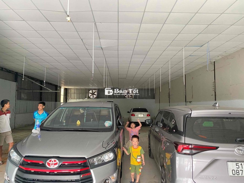 cho thuê kho 600 m Thành phố dĩ an