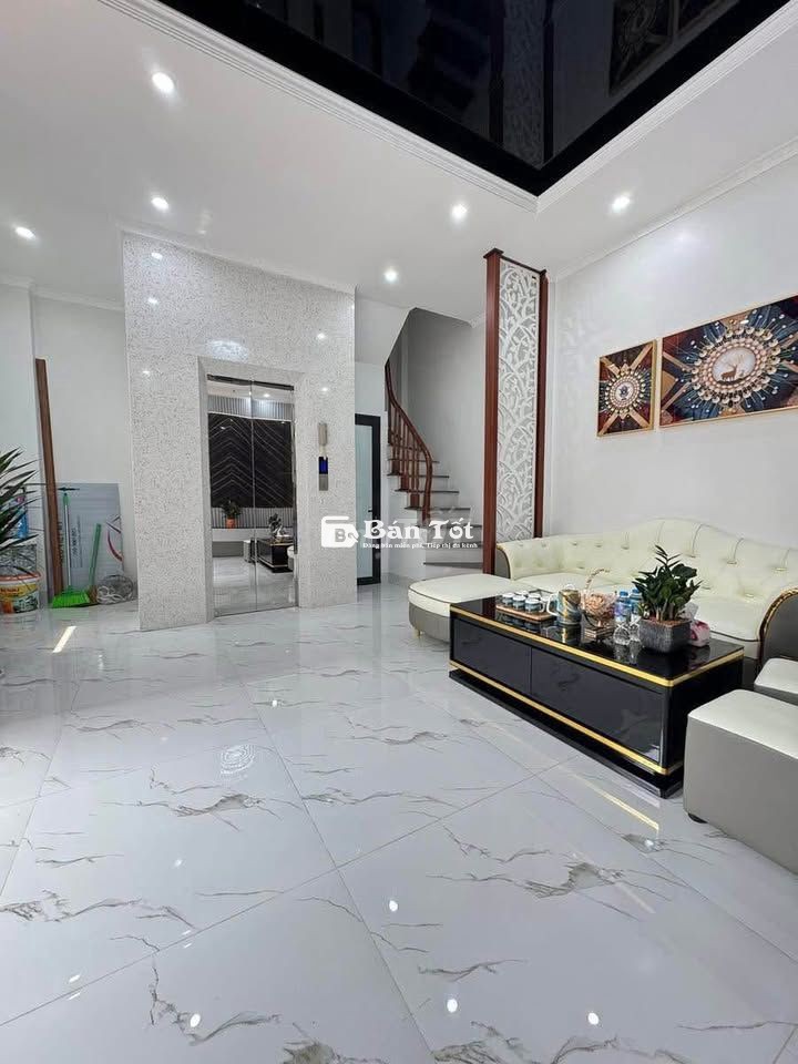 BÁN NHÀ ĐẸP ĐỘI CẤN -BA ĐÌNH 36M2x6T THANG MÁY, NÔNG, NHÀ ĐẸP, 2THOÁNG