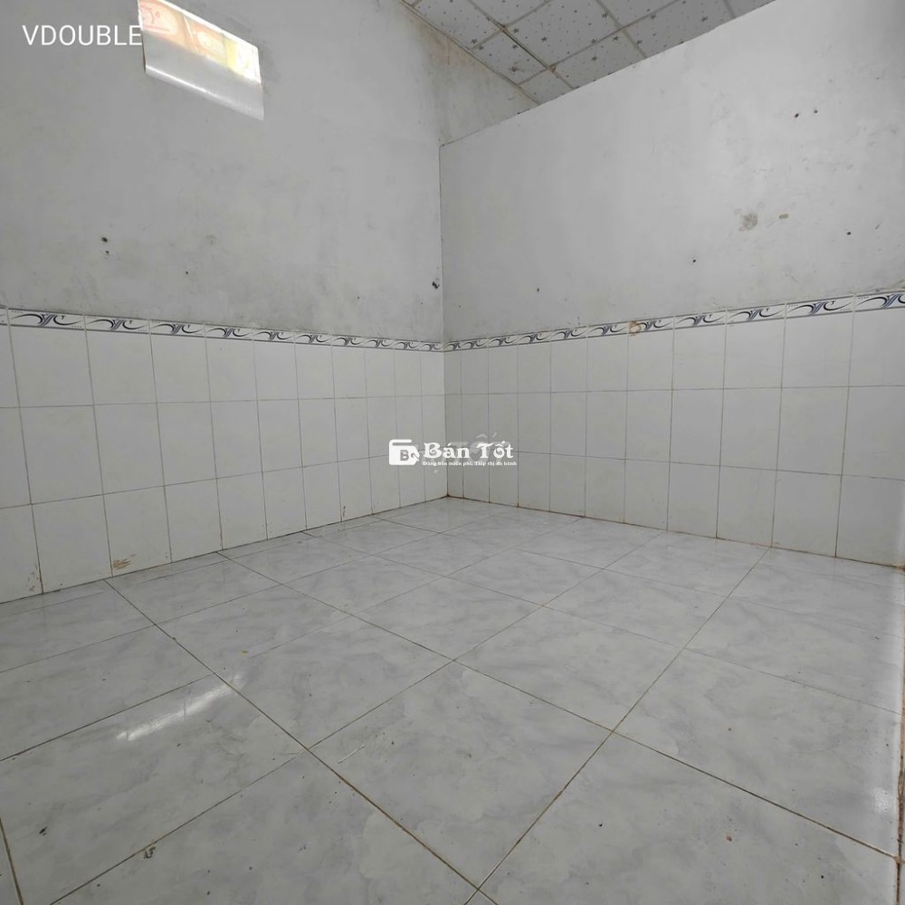 Nhà thuê chỉ 4 triệu mà đậu được oto trước cửa, gần chợ Cầu Ván