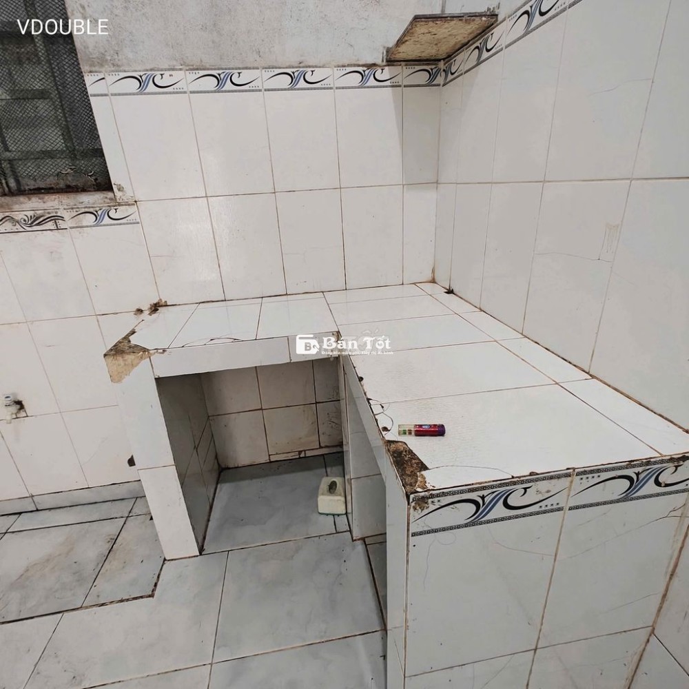 Nhà thuê chỉ 4 triệu mà đậu được oto trước cửa, gần chợ Cầu Ván