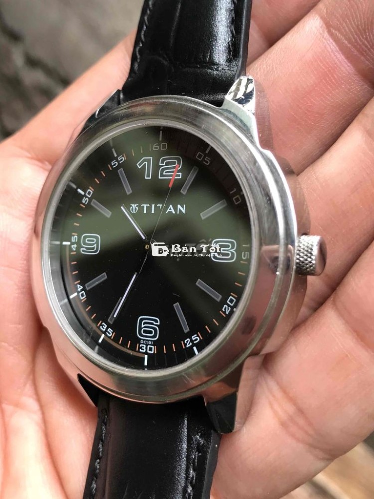 Đồng hồ nam Titan chính hãng size 43mm