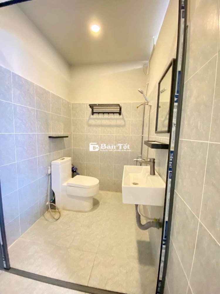 CĂN HỘ STUDIO FULL NỘI THẤT TÁCH BẾP CỬA SỔ ĐÓN NẮNG GẦN VINCOM 3/2