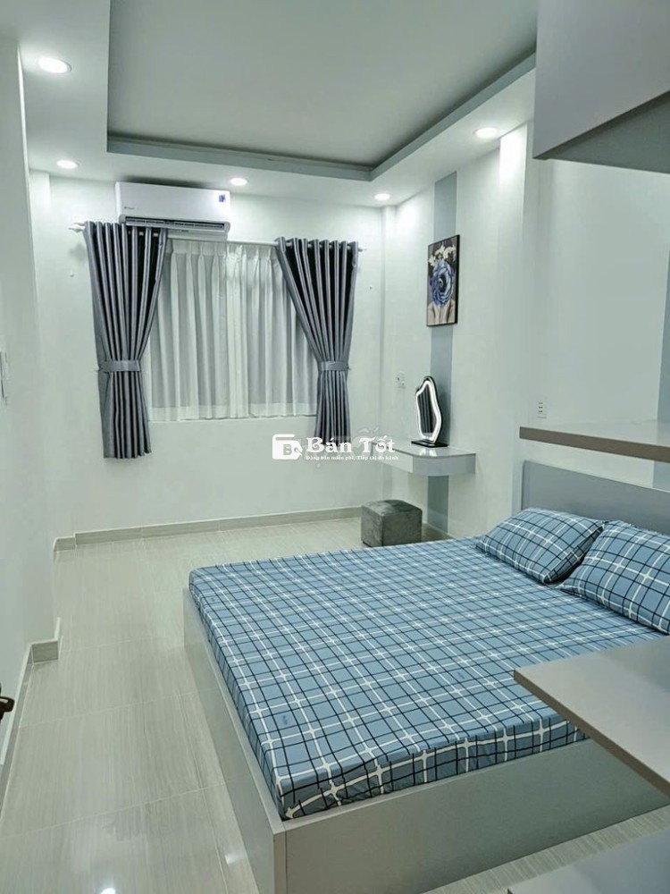 Bán Nhà Đường Trường Sa 1 Trệt 2 Lầu Full Nội Thất, Nhà Đẹp  
