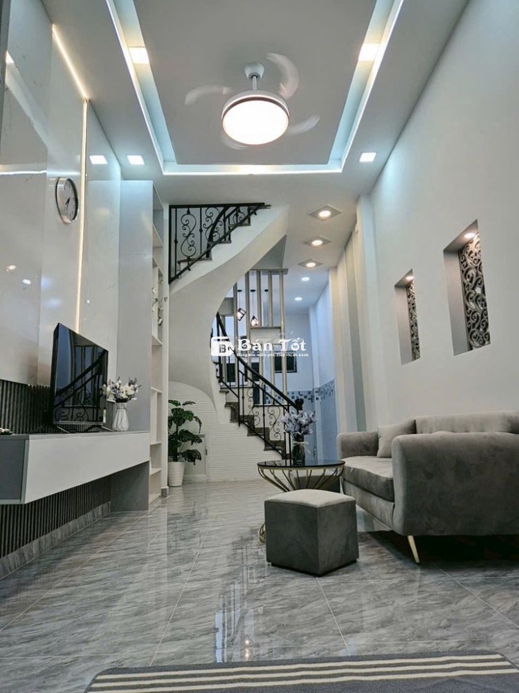 Bán Nhà Đường Trường Sa 1 Trệt 2 Lầu Full Nội Thất, Nhà Đẹp  