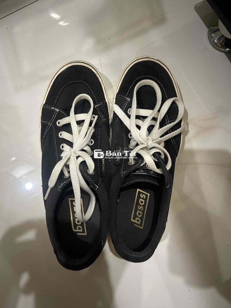 Ananas Basas Bumper - Low Top Size 41 - Giá Sốc!