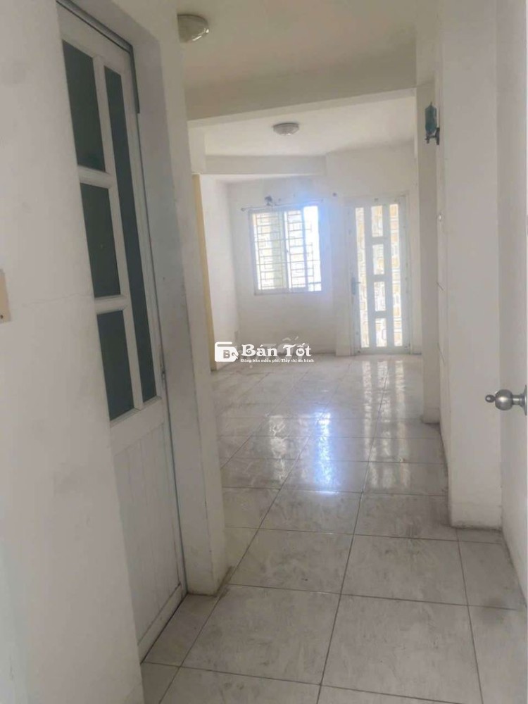 ❌🆘🏠 14 phòng 14wc, mặt tiền Khu Cư Xá Bắc Hải, gần Bãi Xe.