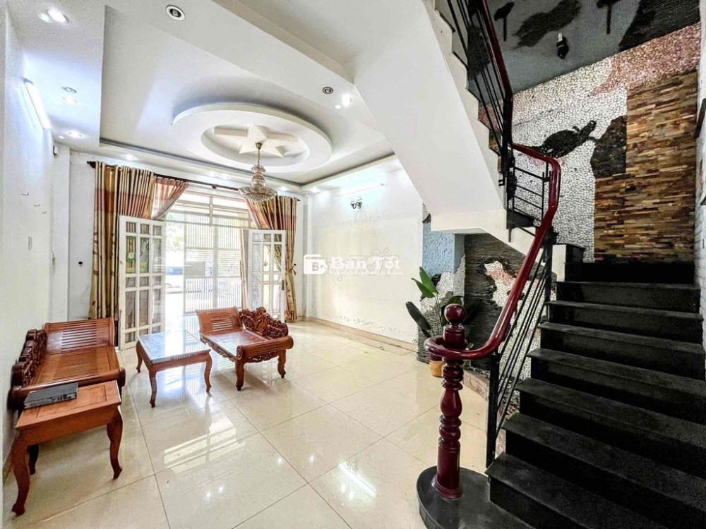 NHÀ MẶT TIỀN MỚI 1T3L gần HOÀNG DIỆU 2.Vỉa Hè lớn. KD MỌI NGÀNH NGHỀ
