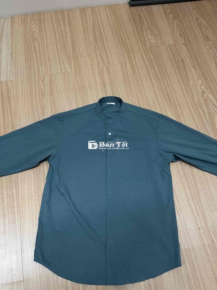 áo GU cổ tàu size L