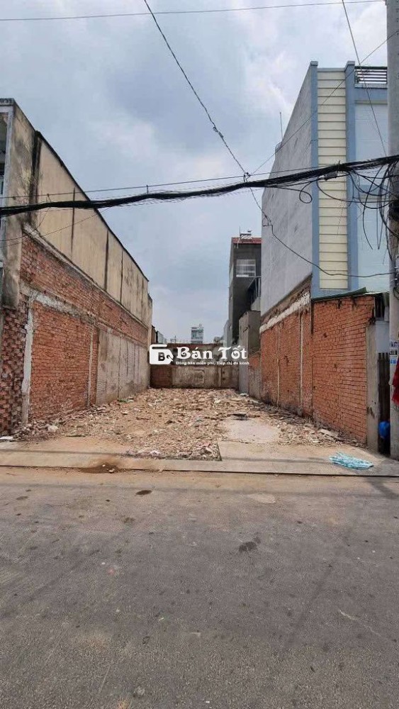 Lô đất đẹp 7,5m x 18m. Mặt tiền đường nhựa 8m Trung Mỹ Tây 14