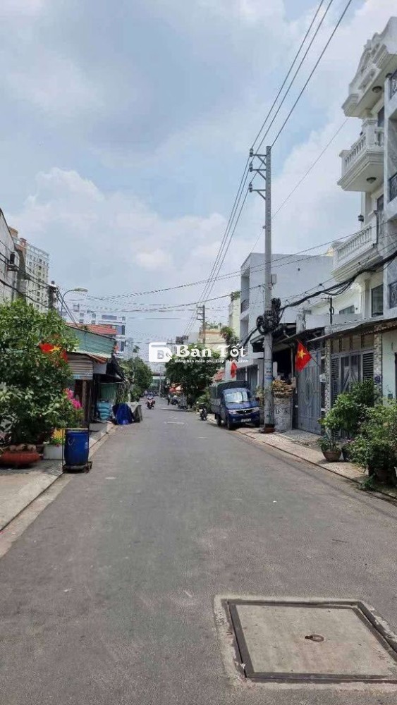Lô đất đẹp 7,5m x 18m. Mặt tiền đường nhựa 8m Trung Mỹ Tây 14