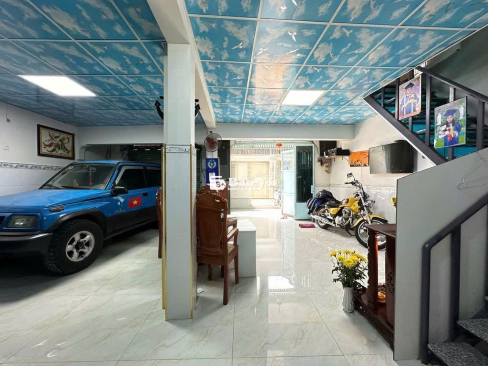 Ngang Khủng 7m Nơ Trang Long Đường Xe ô Tô Hiếm