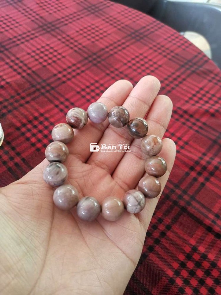 Vòng tay ngọc tự nhiên đẹp đầm tay