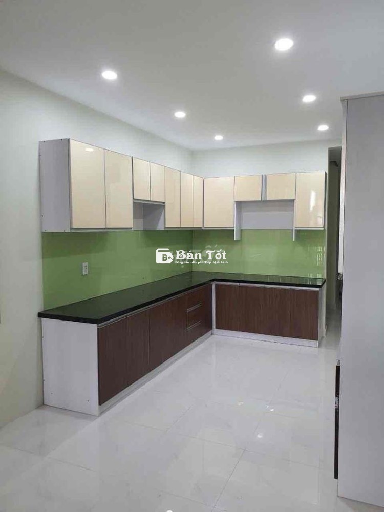 Nhà trệt lầu hẻm YERSIN gần Ngã 6 đường nhựa chỉ 3ti650