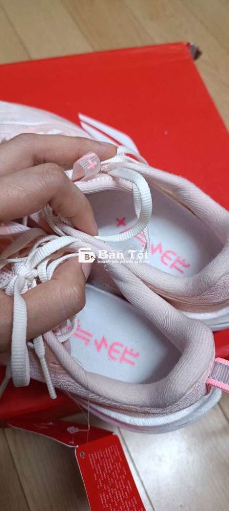 Thanh lý giày chạy bộ Lining size 37 38 đi vừa