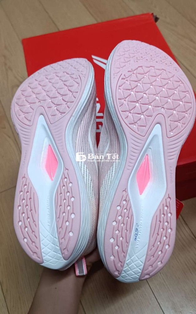 Thanh lý giày chạy bộ Lining size 37 38 đi vừa