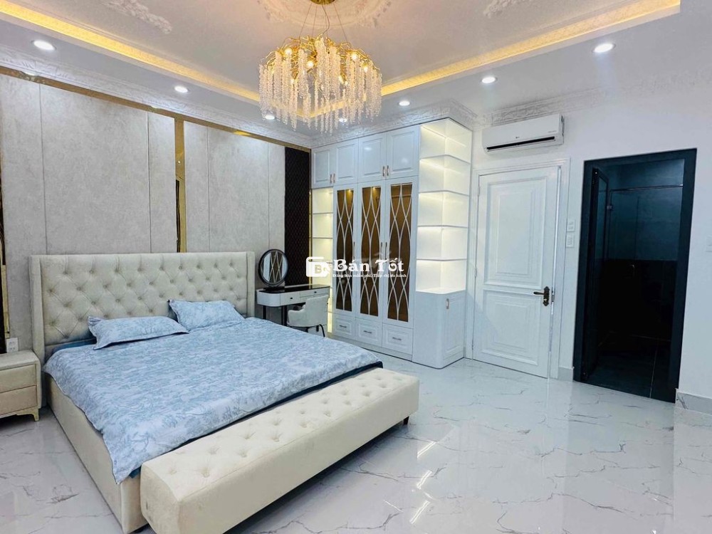 Bán nhà phố đẹp co thang máy ngang 5mX19m 5PN KDC Sài Gòn Chợ Lớn Q7