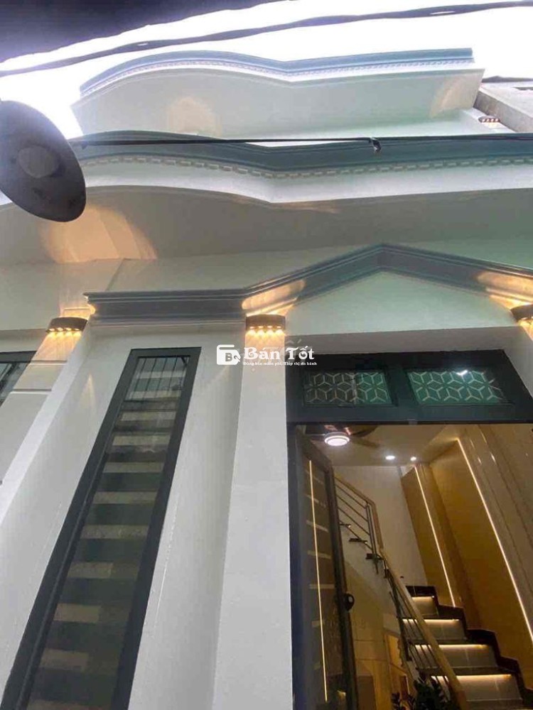 BÁN NHÀ PHỐ ĐẸP, TRUNG TÂM PHƯỜNG 8 QUẬN GÒ VẤP