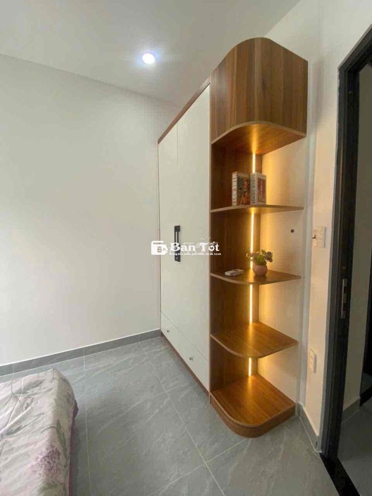 BÁN NHÀ PHỐ ĐẸP, TRUNG TÂM PHƯỜNG 8 QUẬN GÒ VẤP