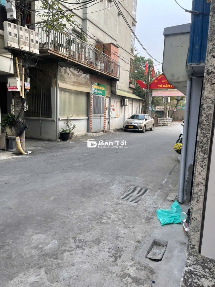 10tr cho thue nha 3 tang, 3 mat thoang, so 20 duong phuong canh - NTL