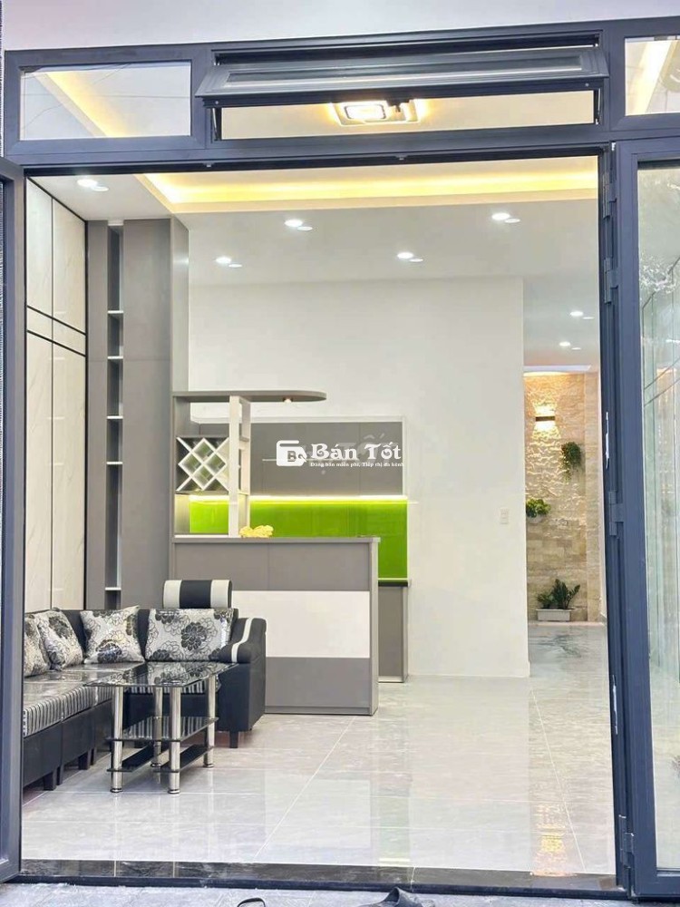 Mặt Tiền ngay Trường Học 74m2 - Nhà Mới Đẹp