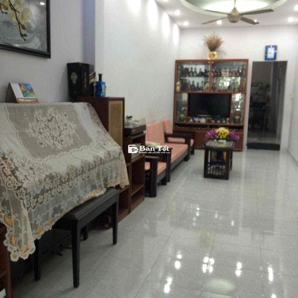 bán gấp nhà quận 1 hẻm xe hơi
